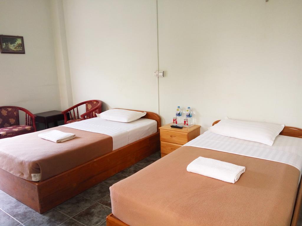Hotel Lily The Home Hsipaw Dış mekan fotoğraf