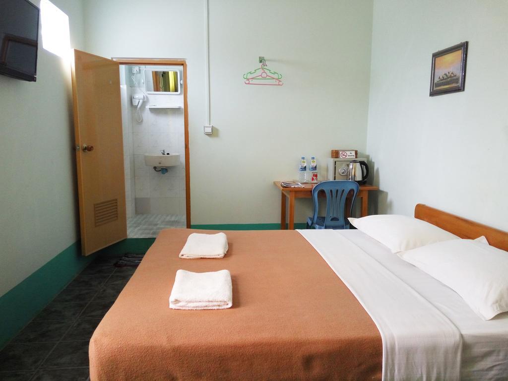 Hotel Lily The Home Hsipaw Dış mekan fotoğraf
