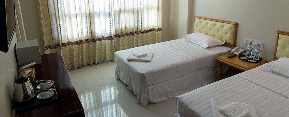 Hotel Lily The Home Hsipaw Dış mekan fotoğraf